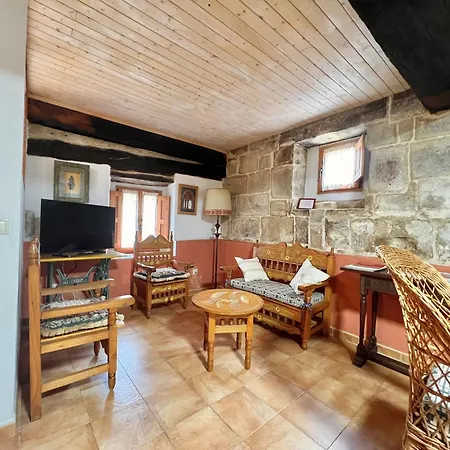 El Socaire Del Trasgo-complejo De Tatil Evi Santa Gadea (Castile and Leon)