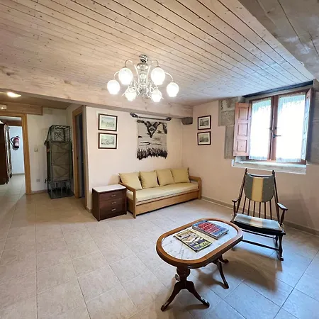 El Socaire Del Trasgo-complejo De * Santa Gadea (Castile and Leon)